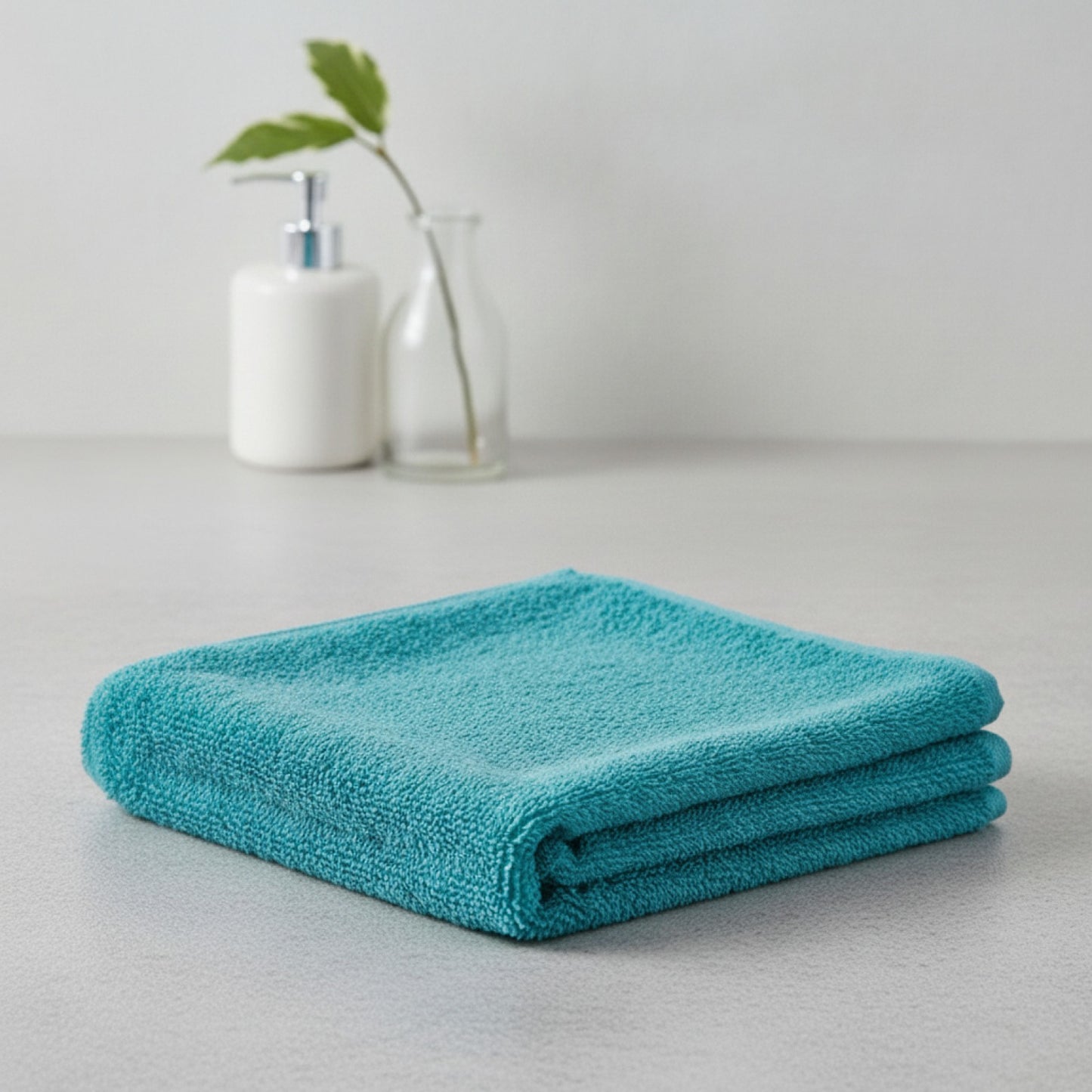 Serviettes en coton 34x34 cm : Douces, épaisses et disponibles en 20 coloris